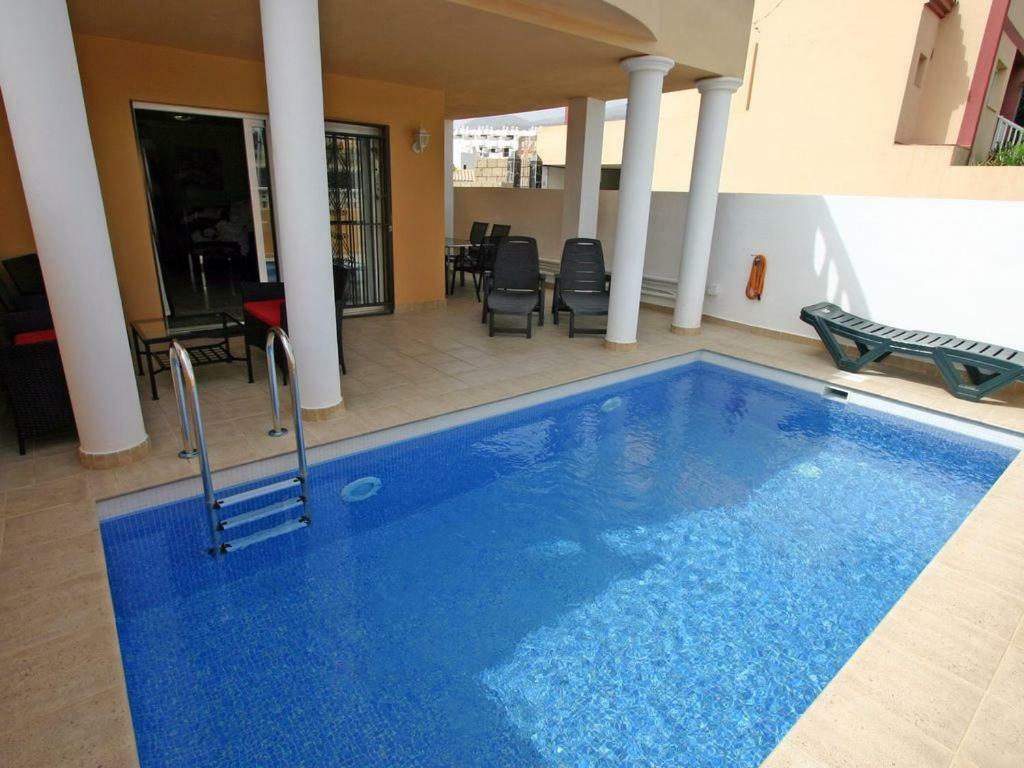 Newman - 3bed, Private Heated Pool, Games Room, Playa Parisio, Adeje